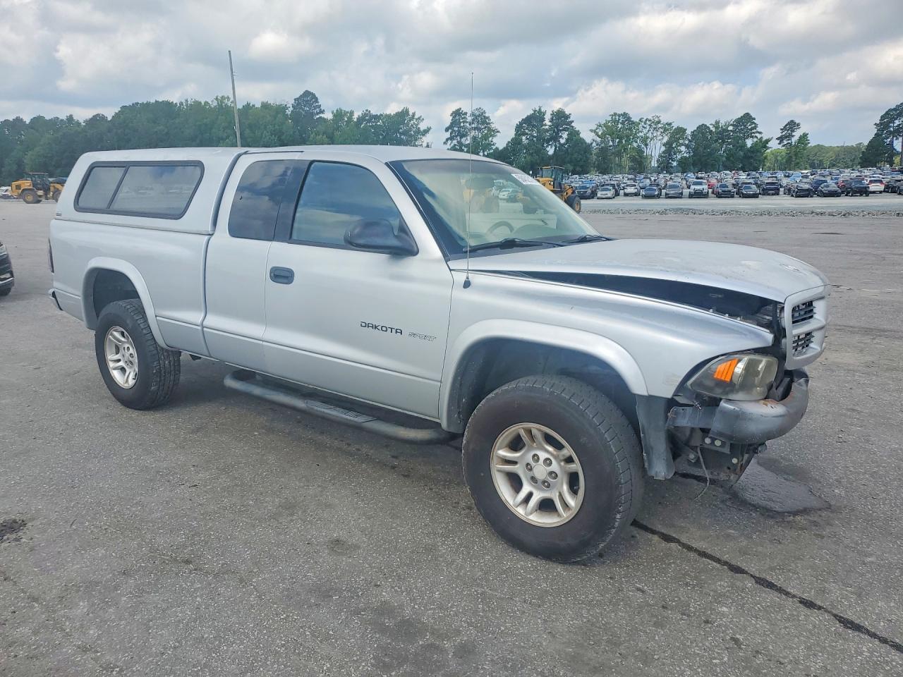 2002 DODGE DAKOTA