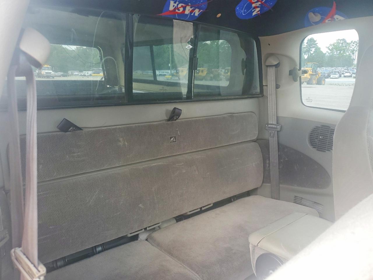 2002 DODGE DAKOTA