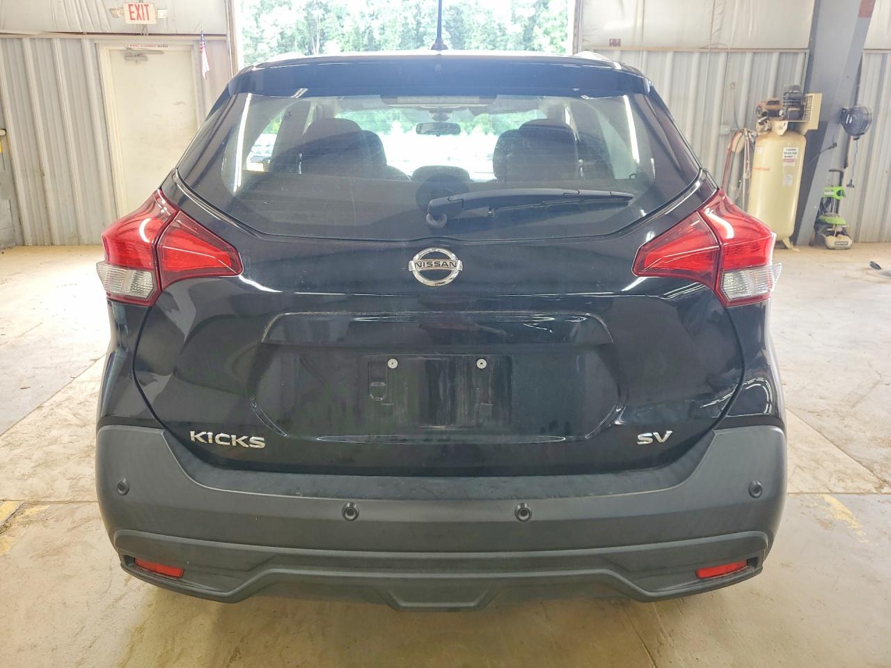 2020 NISSAN KICKS