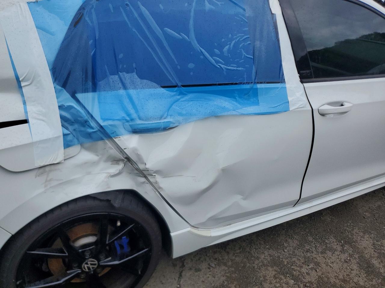 2023 VOLKSWAGEN GOLF