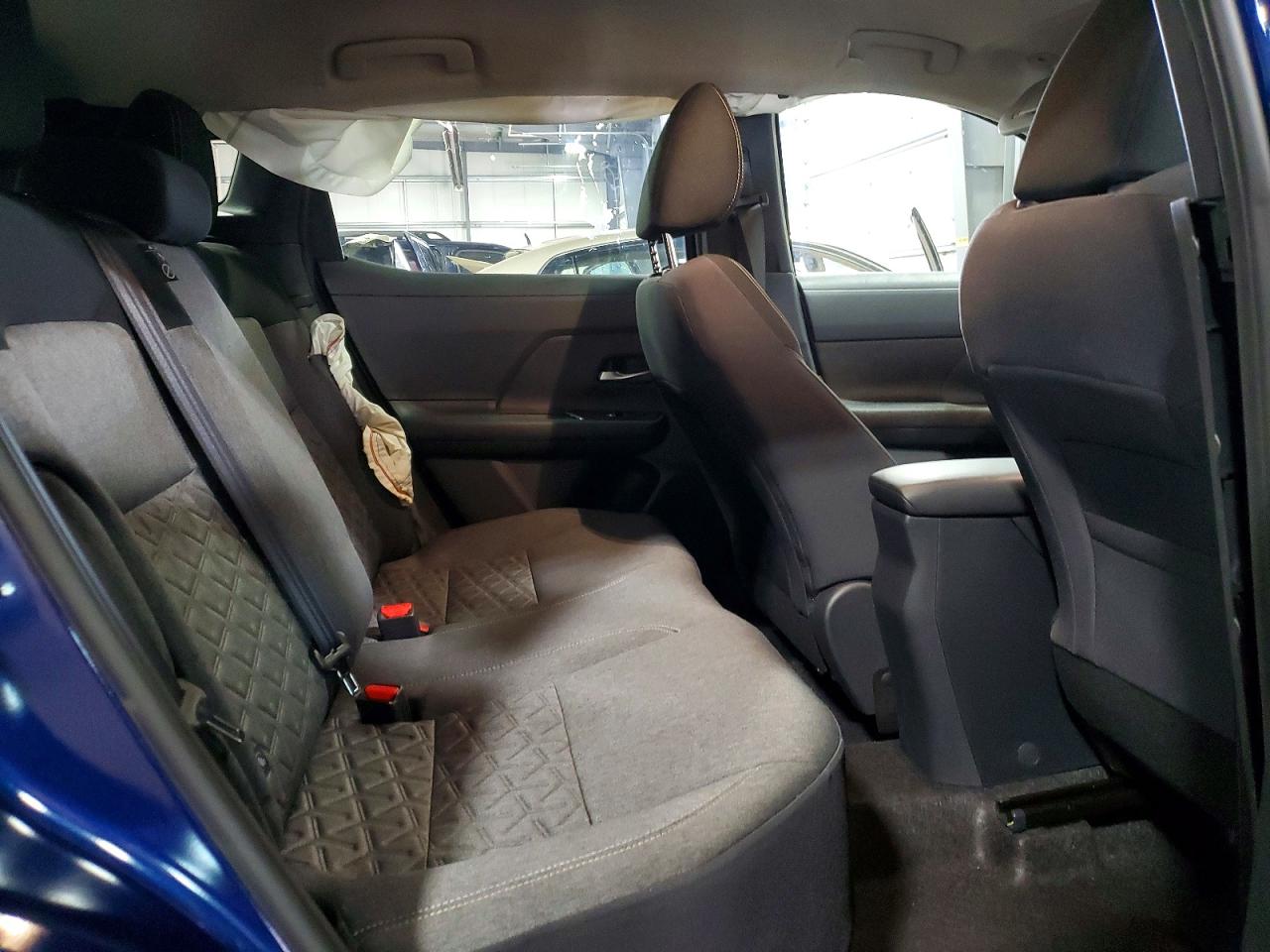 2026 NISSAN KICKS