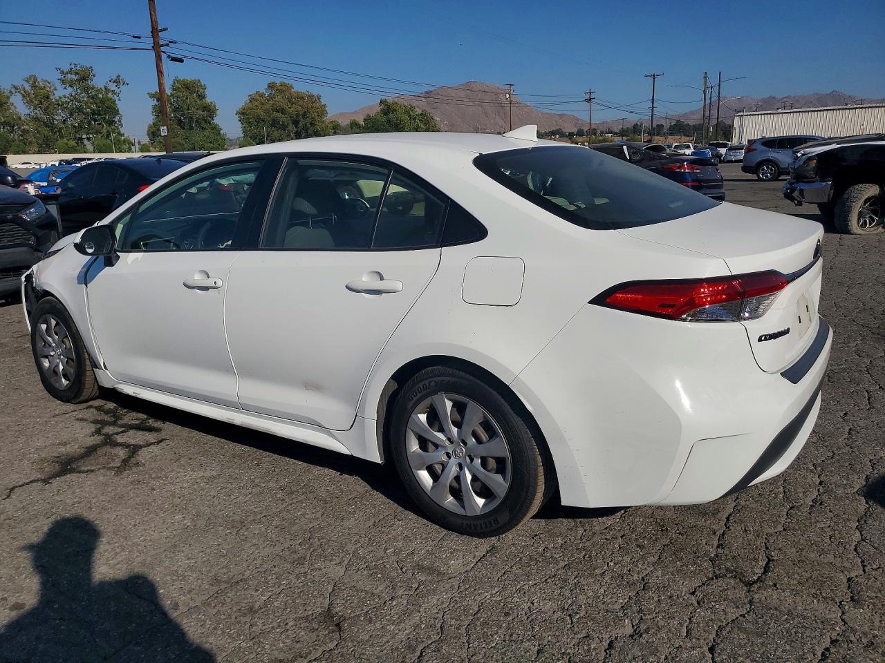 2022 TOYOTA COROLLA