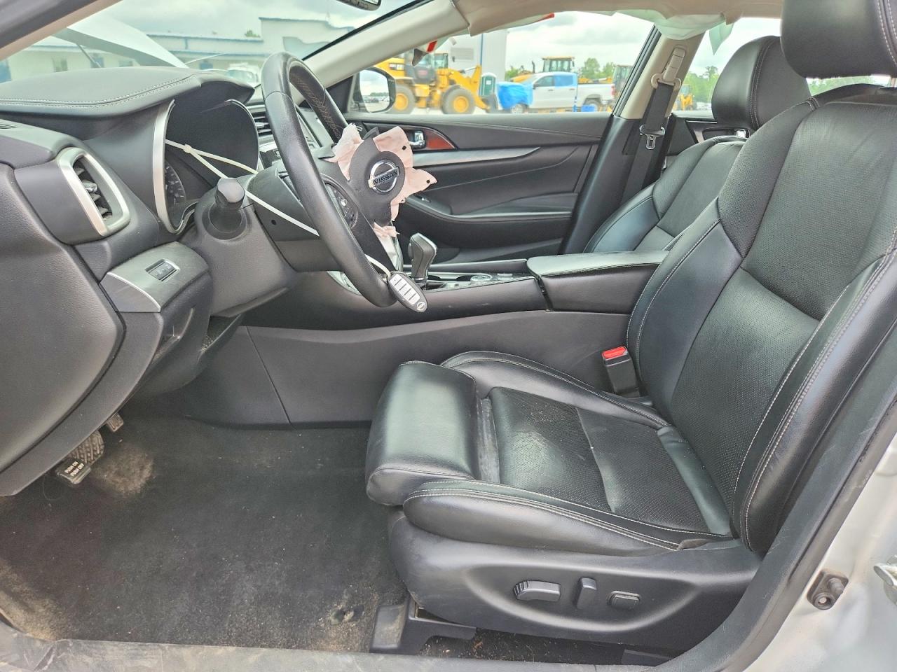 2017 NISSAN MAXIMA