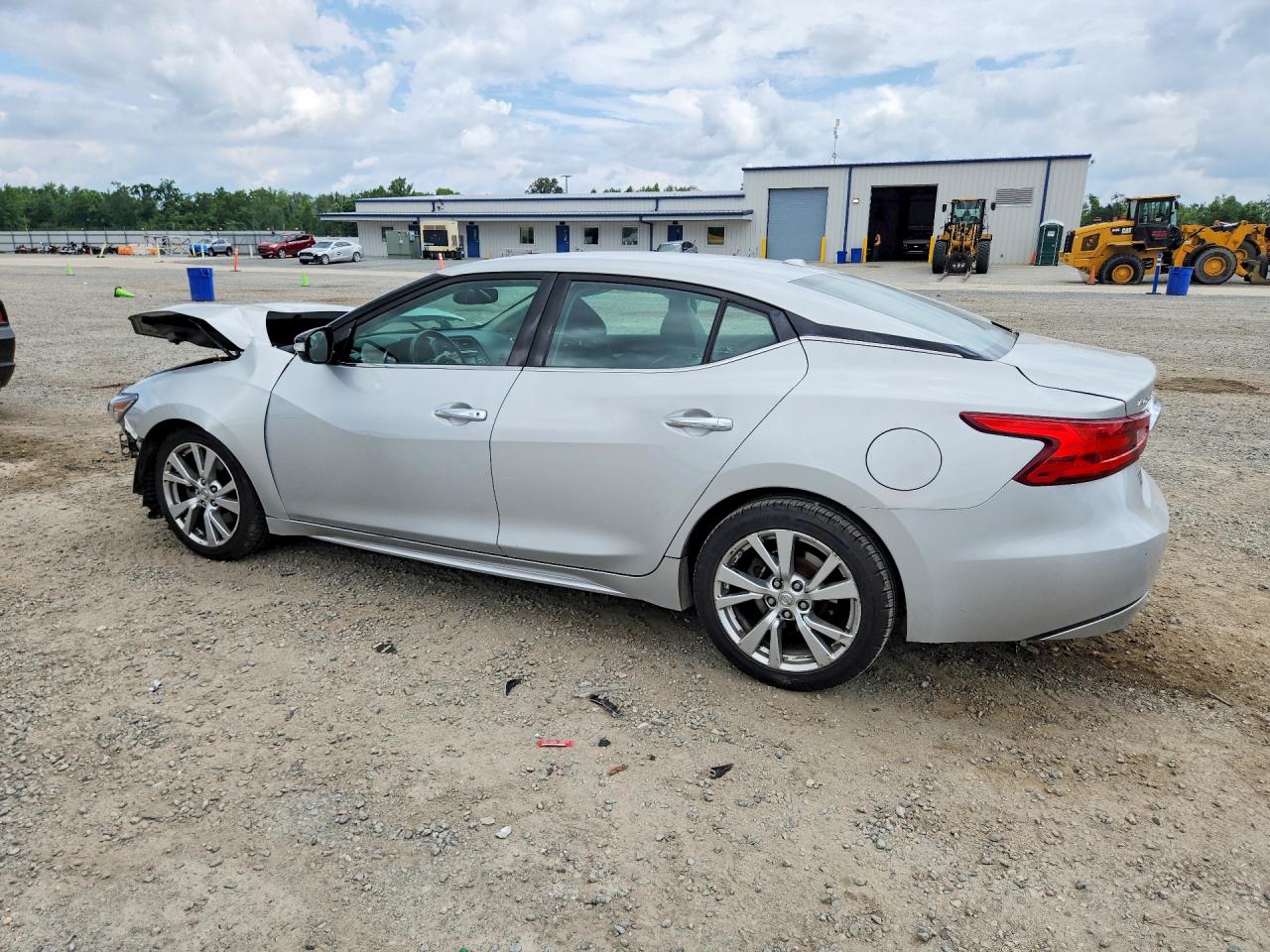 2017 NISSAN MAXIMA