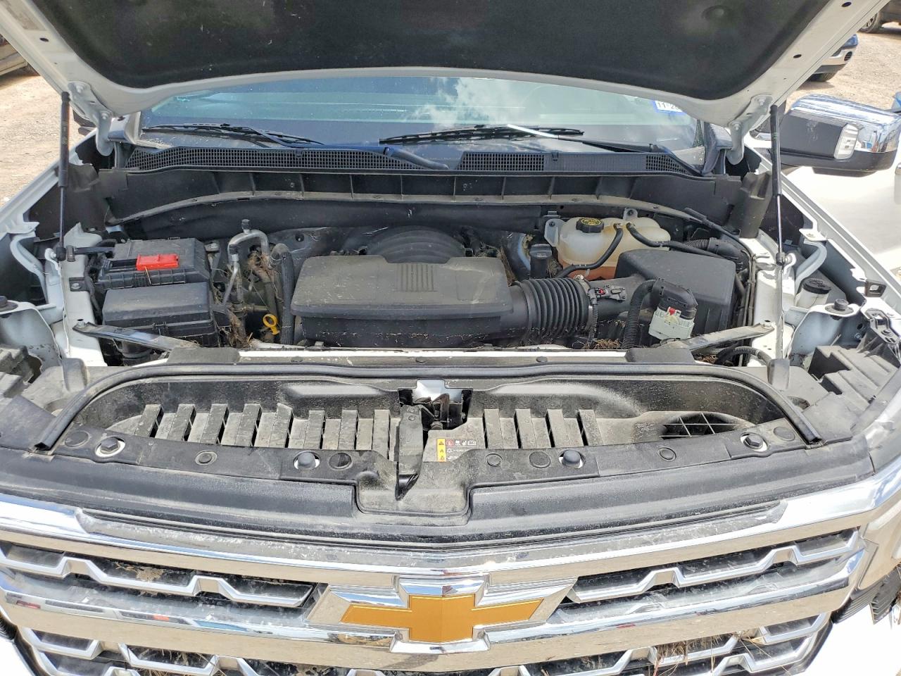 2024 CHEVROLET SILVERADO