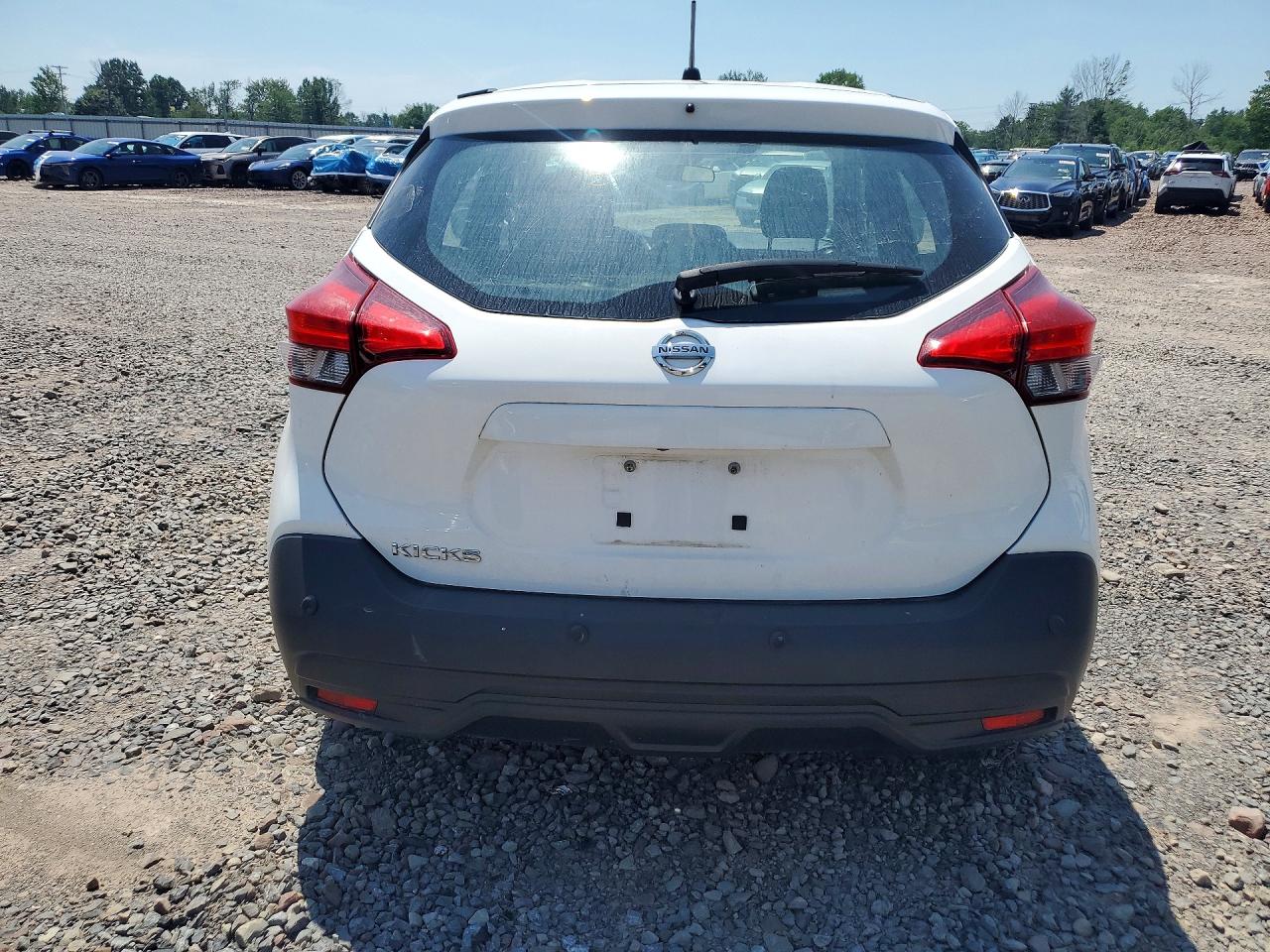 2020 NISSAN KICKS