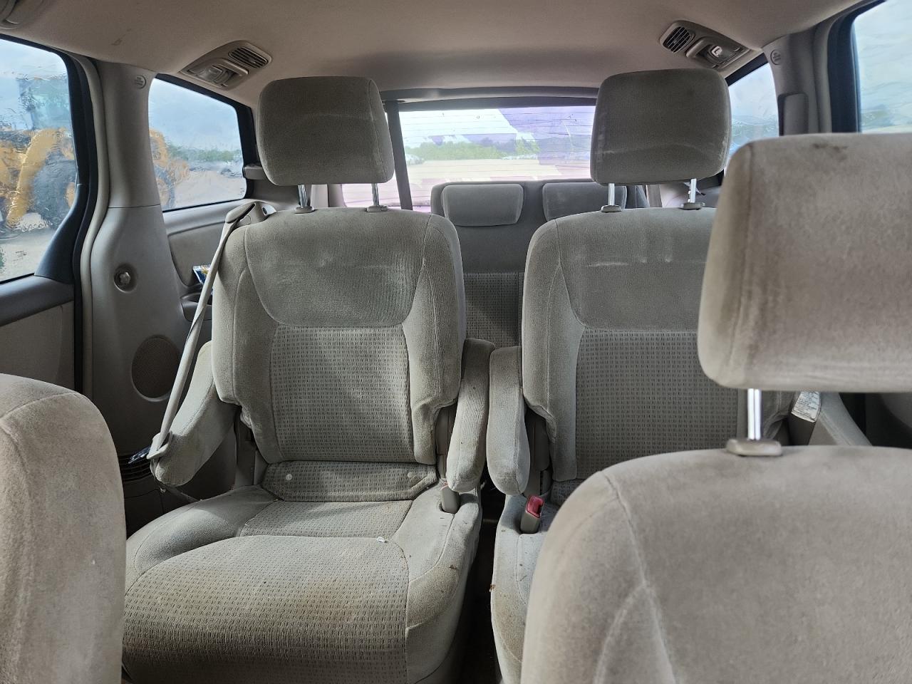 2008 TOYOTA SIENNA