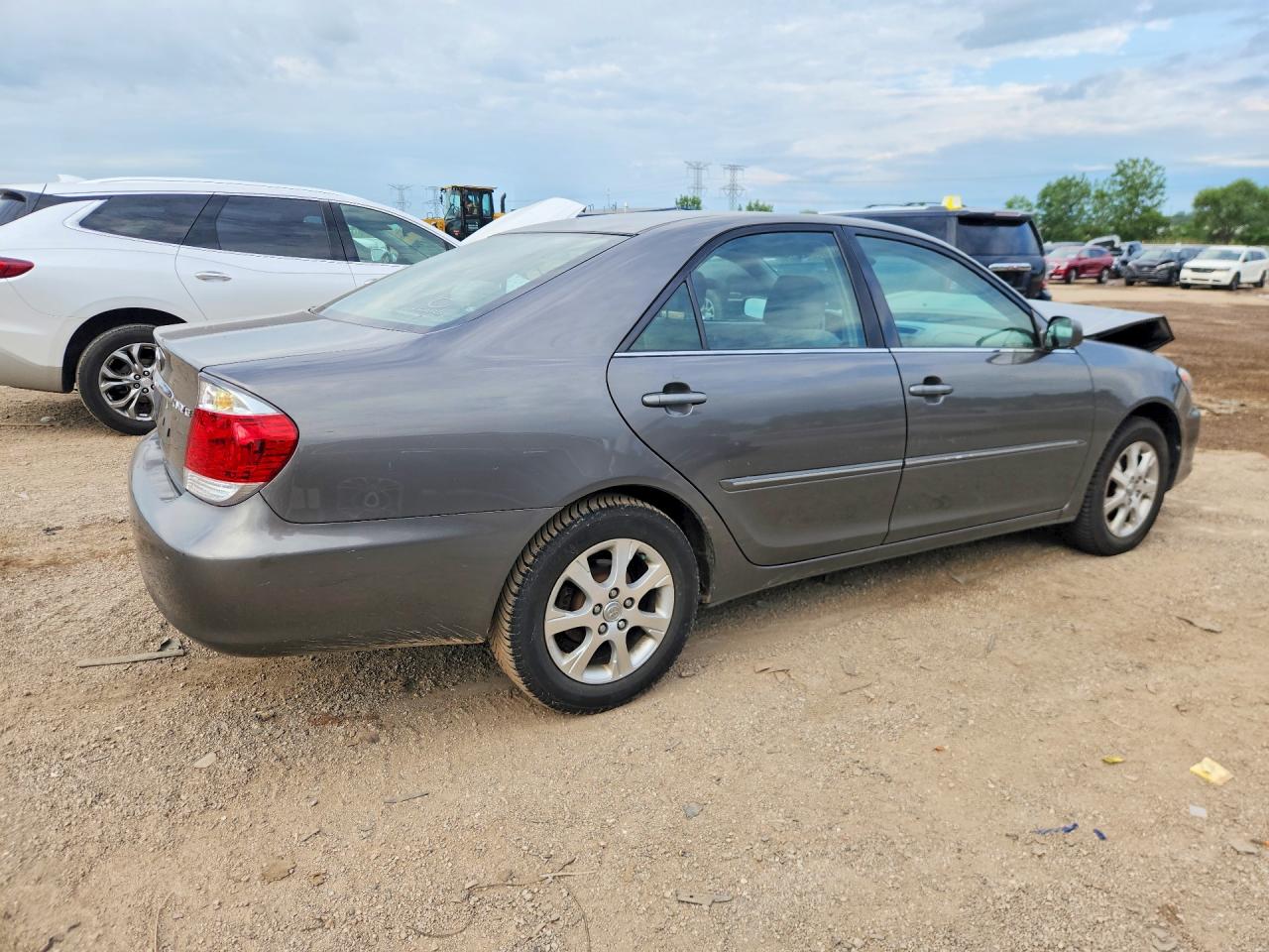 2005 TOYOTA CAMRY