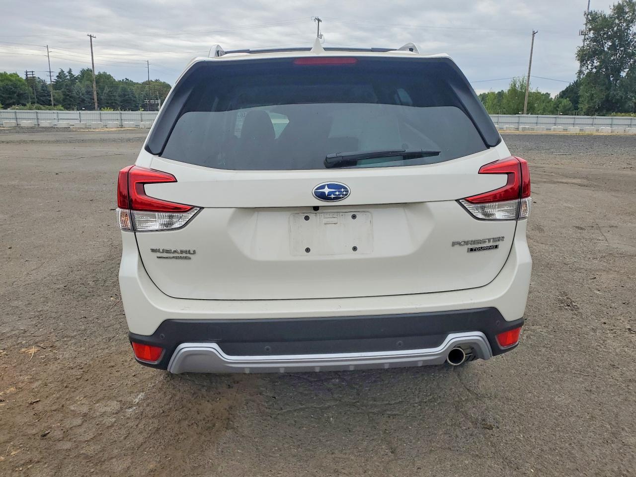 2023 SUBARU FORESTER
