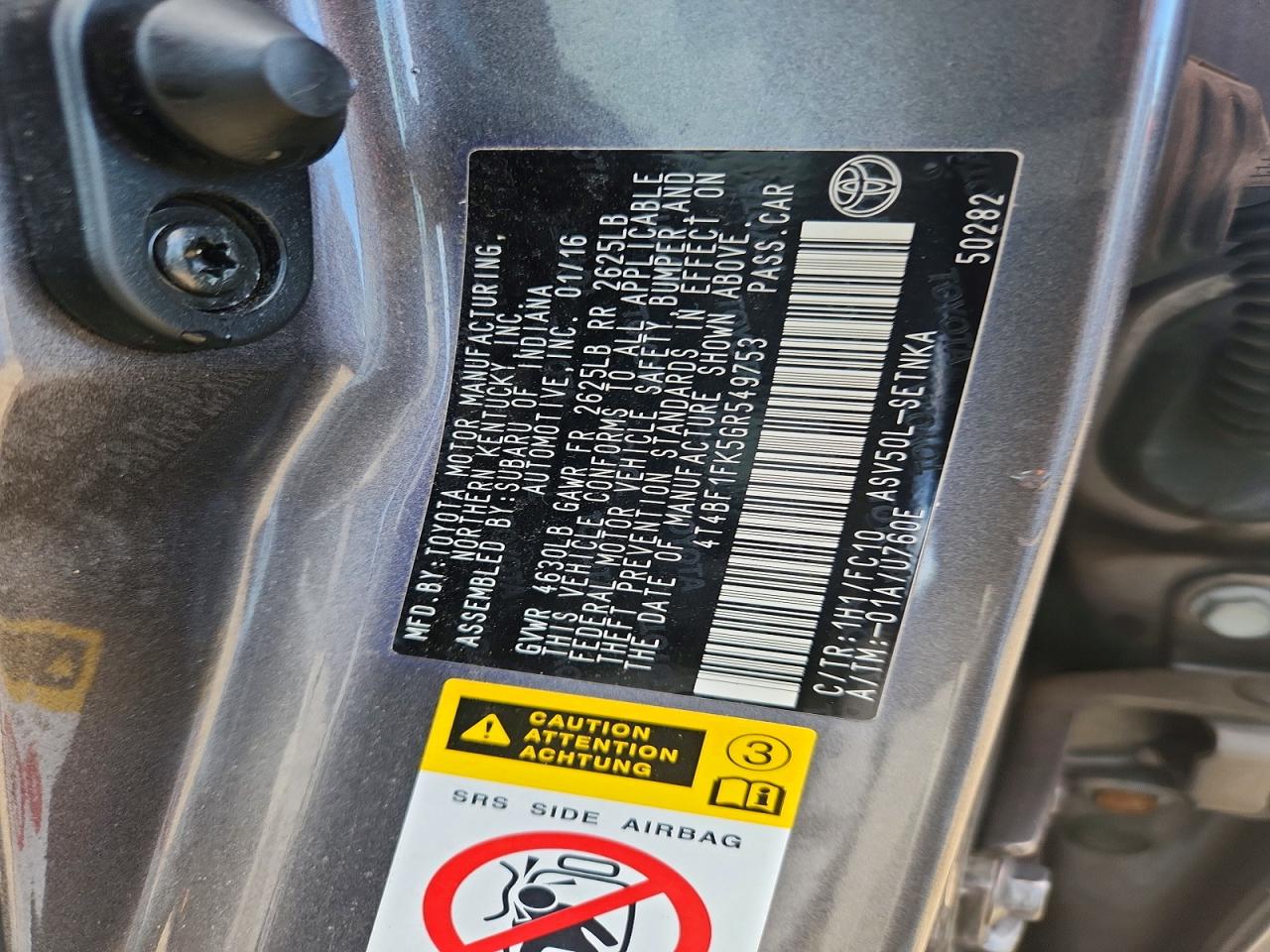 2016 TOYOTA CAMRY