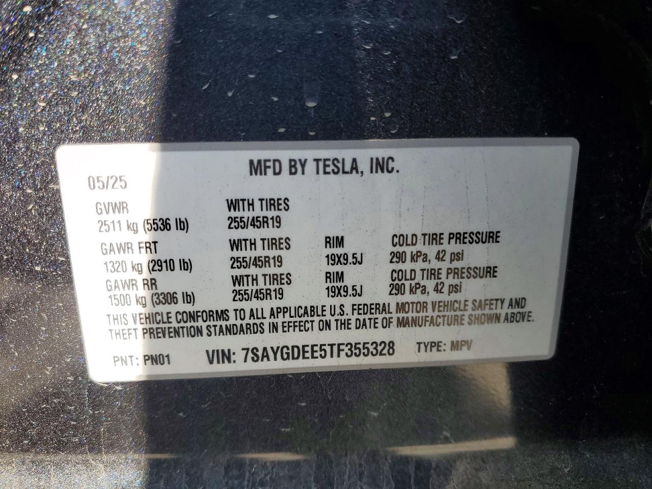 2026 TESLA MODEL Y