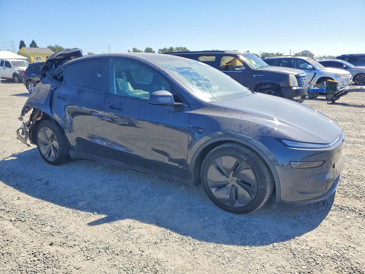 2026 TESLA MODEL Y