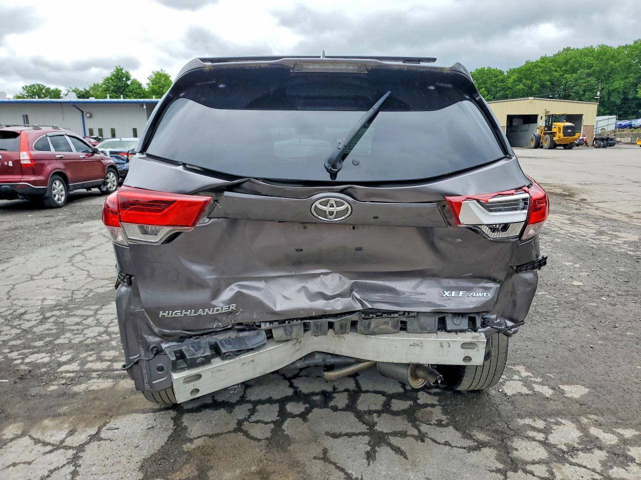 2019 TOYOTA HIGHLANDER