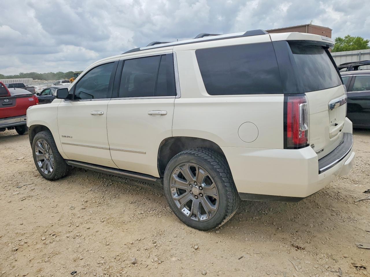 2015 GMC YUKON