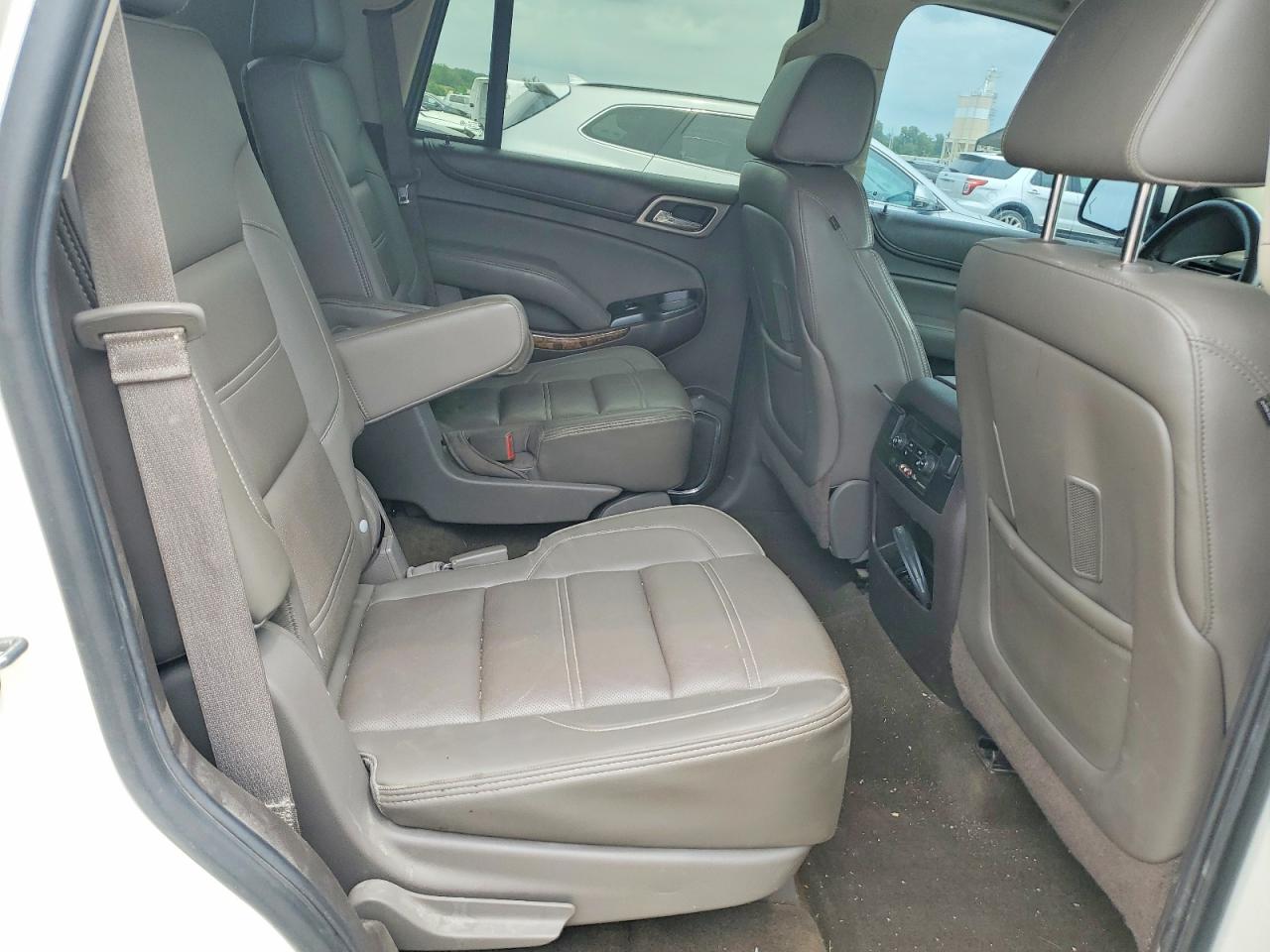 2015 GMC YUKON