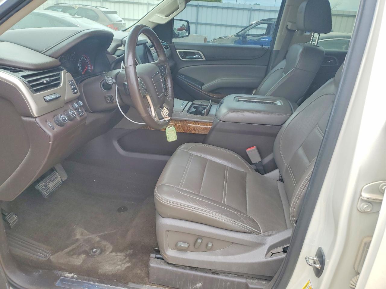 2015 GMC YUKON