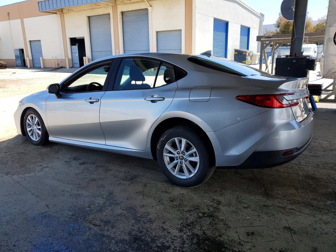 2026 TOYOTA CAMRY