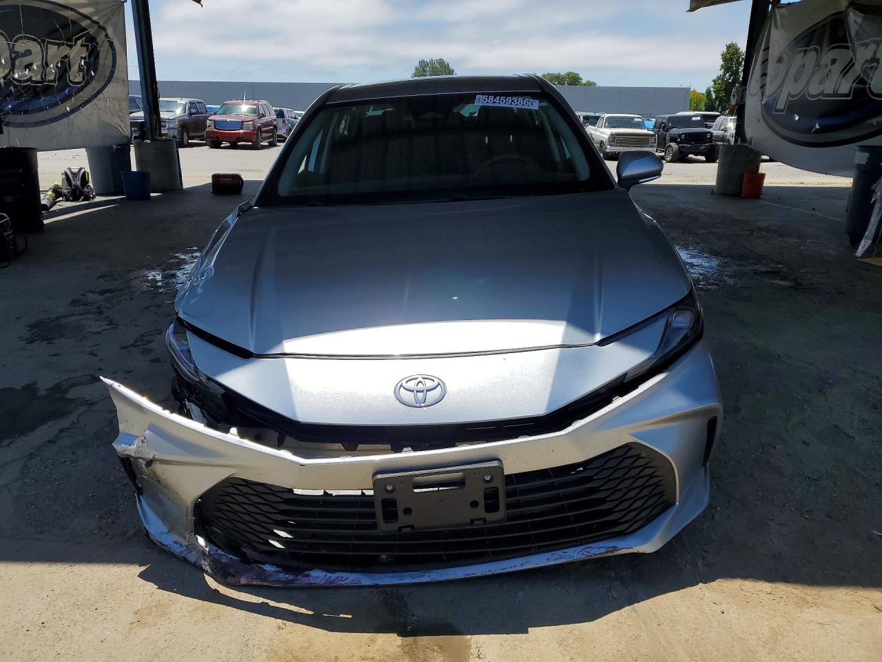 2026 TOYOTA CAMRY