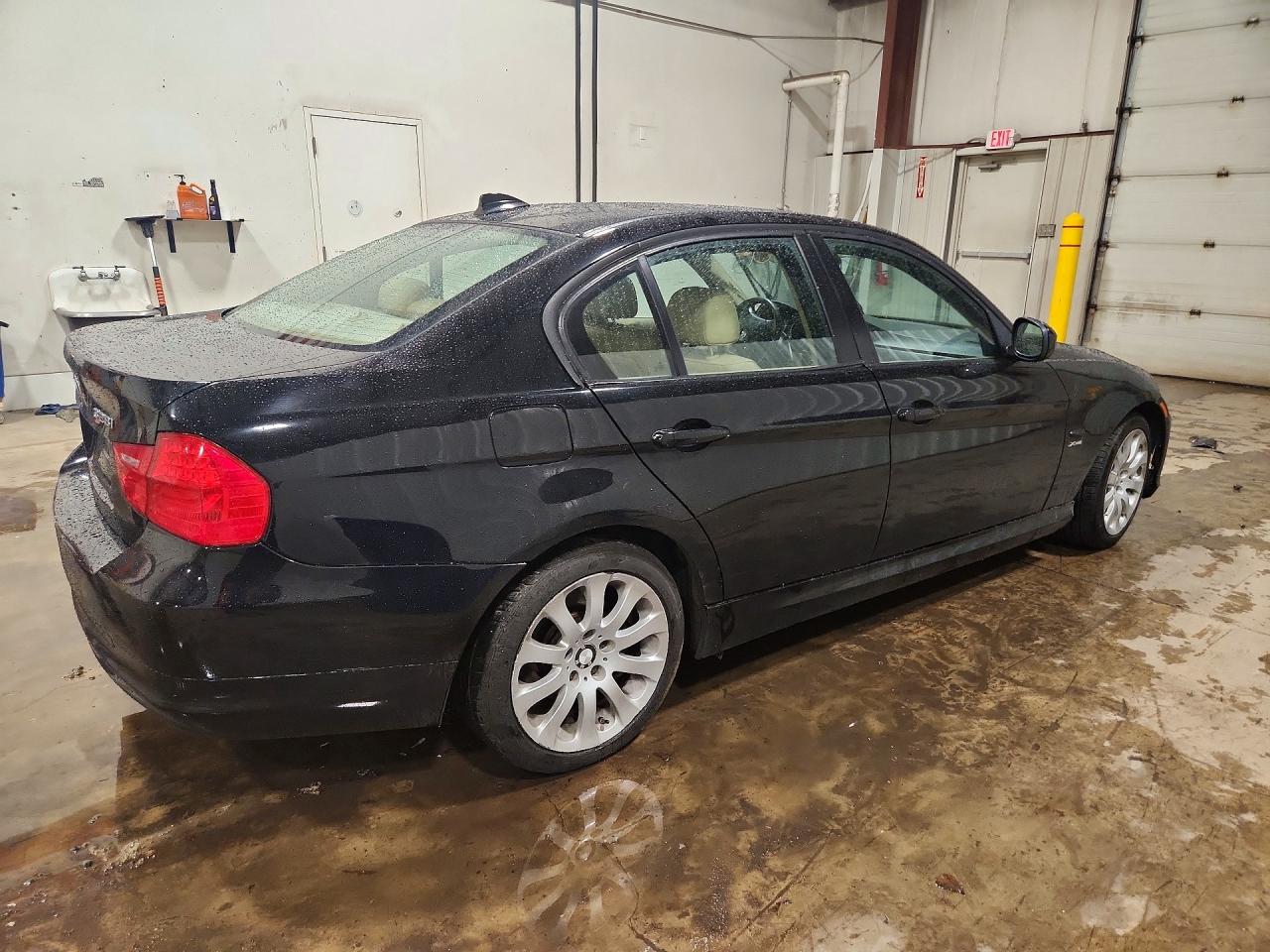 2011 BMW 3 SERIES