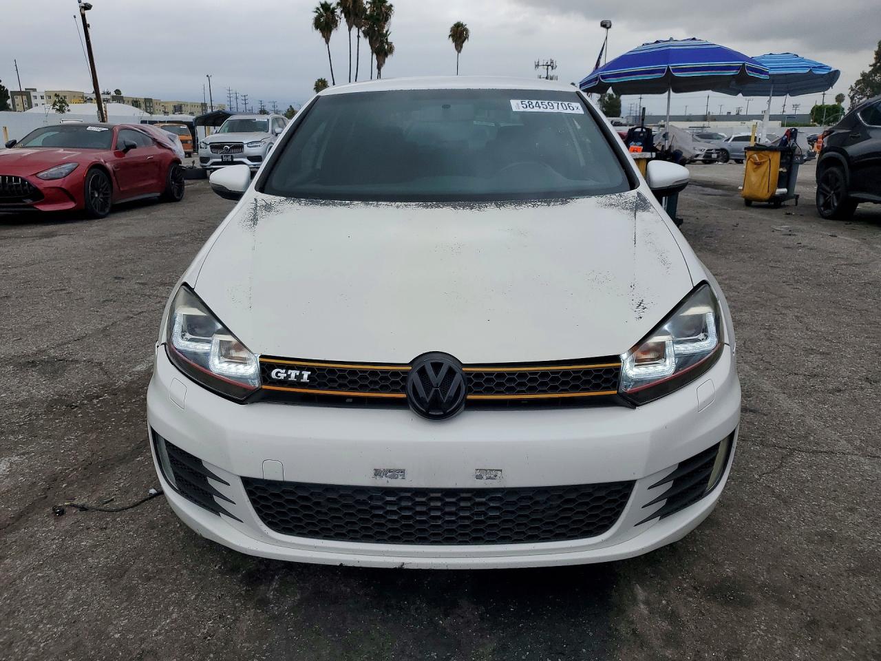 2010 VOLKSWAGEN GTI