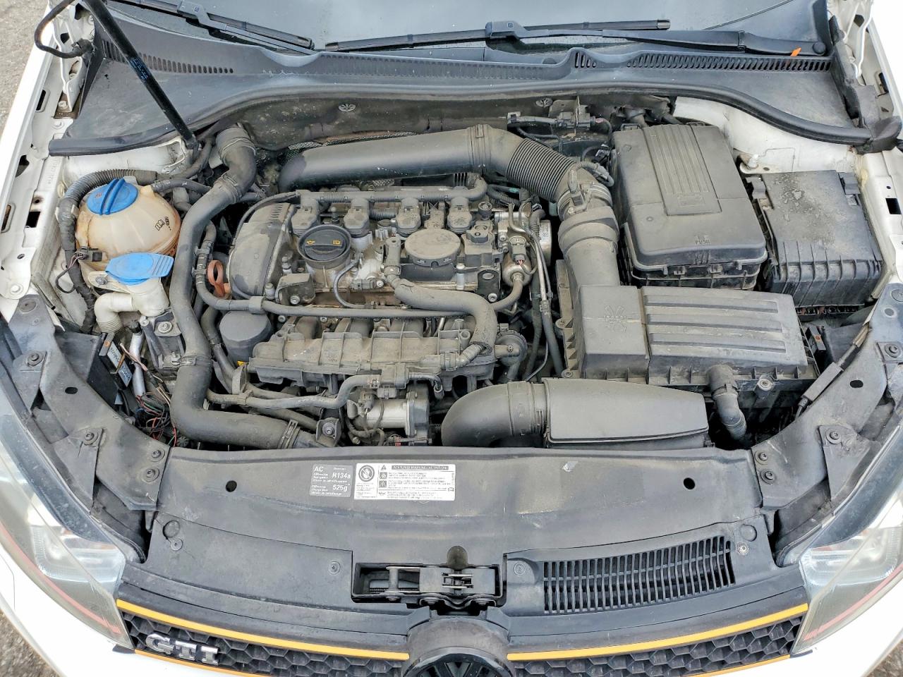 2010 VOLKSWAGEN GTI