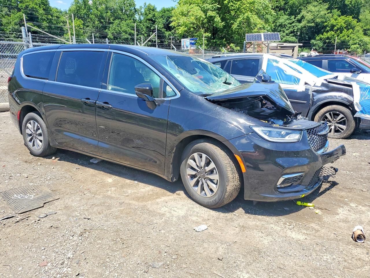 2025 CHRYSLER PACIFICA