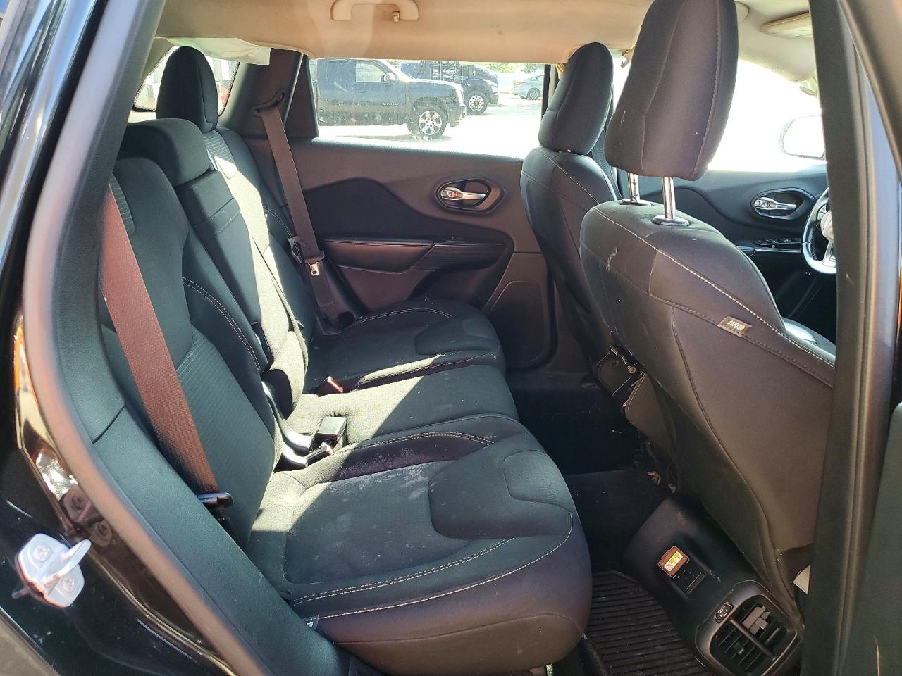 2015 JEEP CHEROKEE