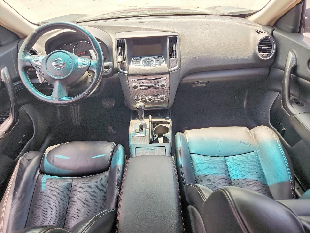 2011 NISSAN MAXIMA