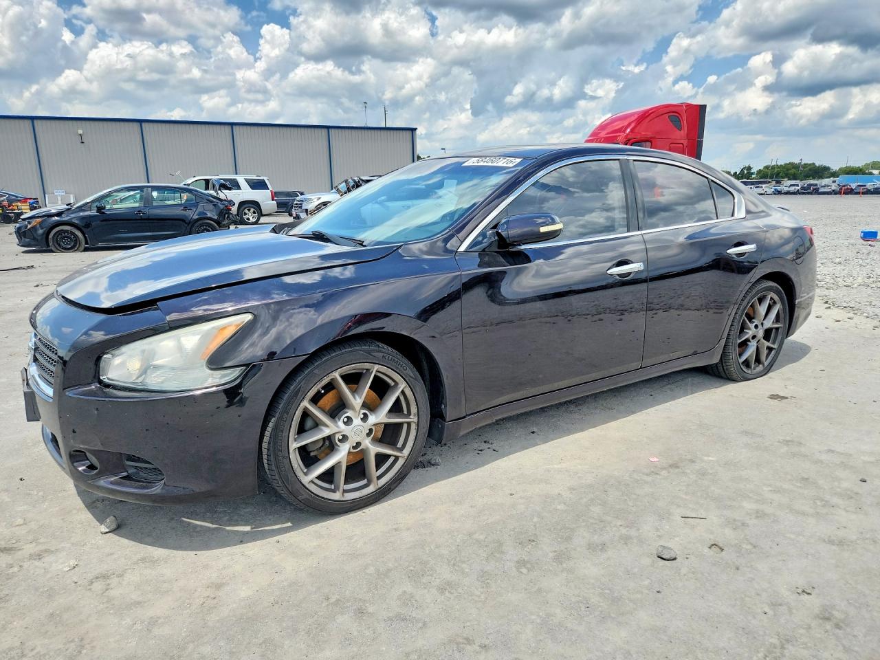 2011 NISSAN MAXIMA