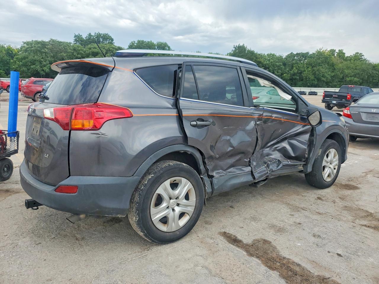 2015 TOYOTA RAV4
