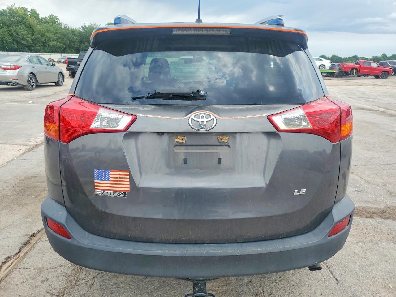 2015 TOYOTA RAV4