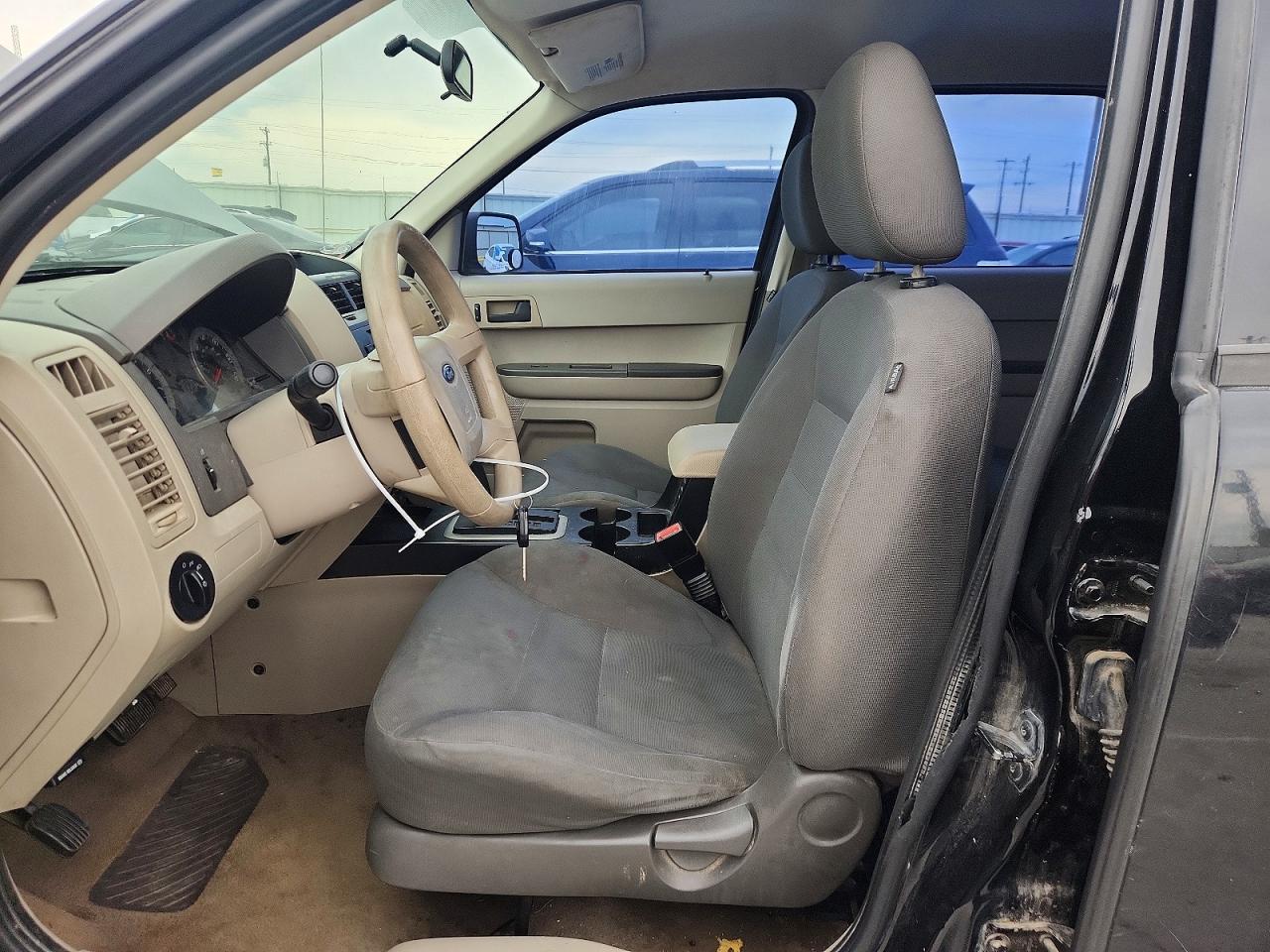 2008 FORD ESCAPE