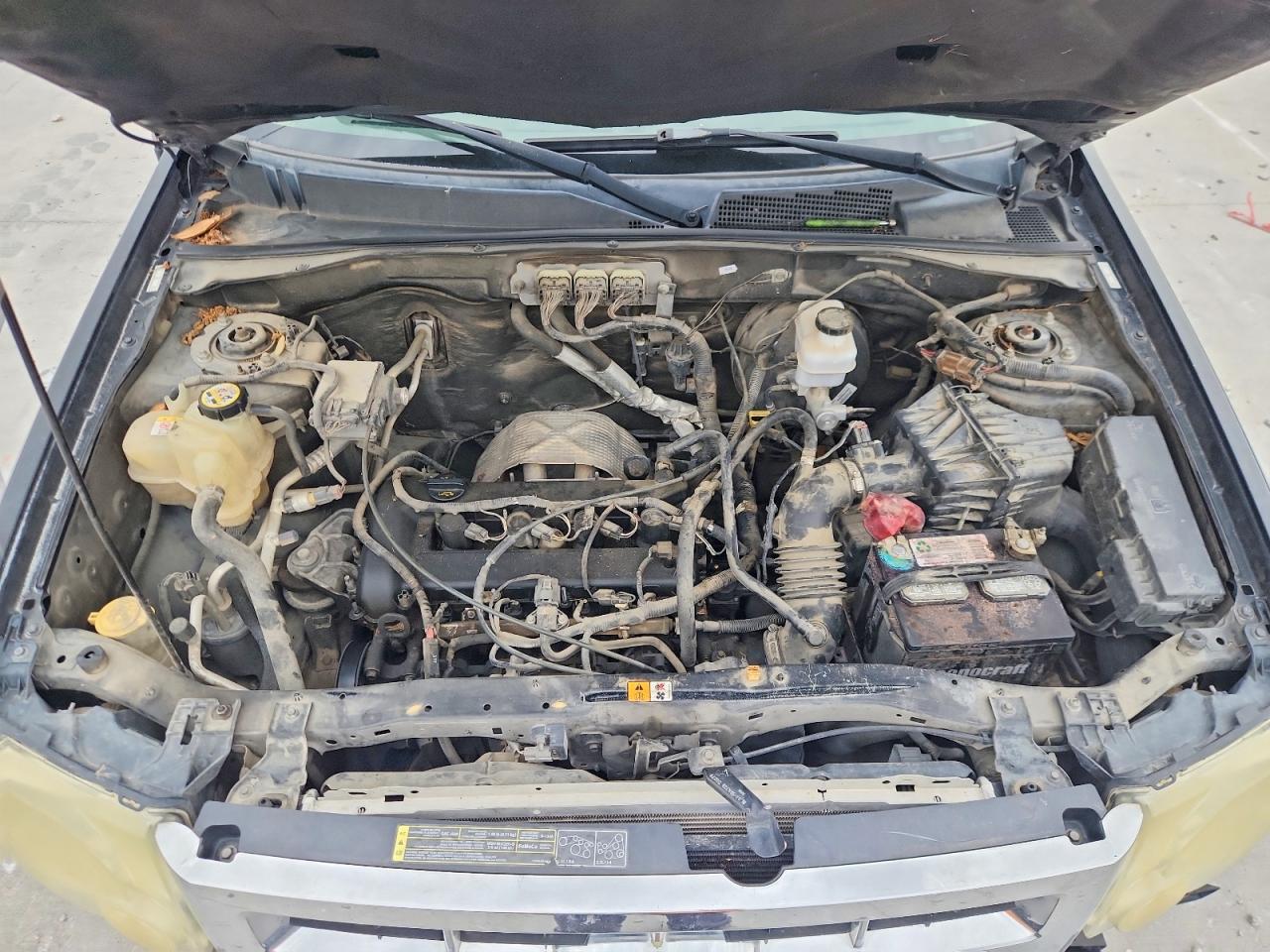 2008 FORD ESCAPE