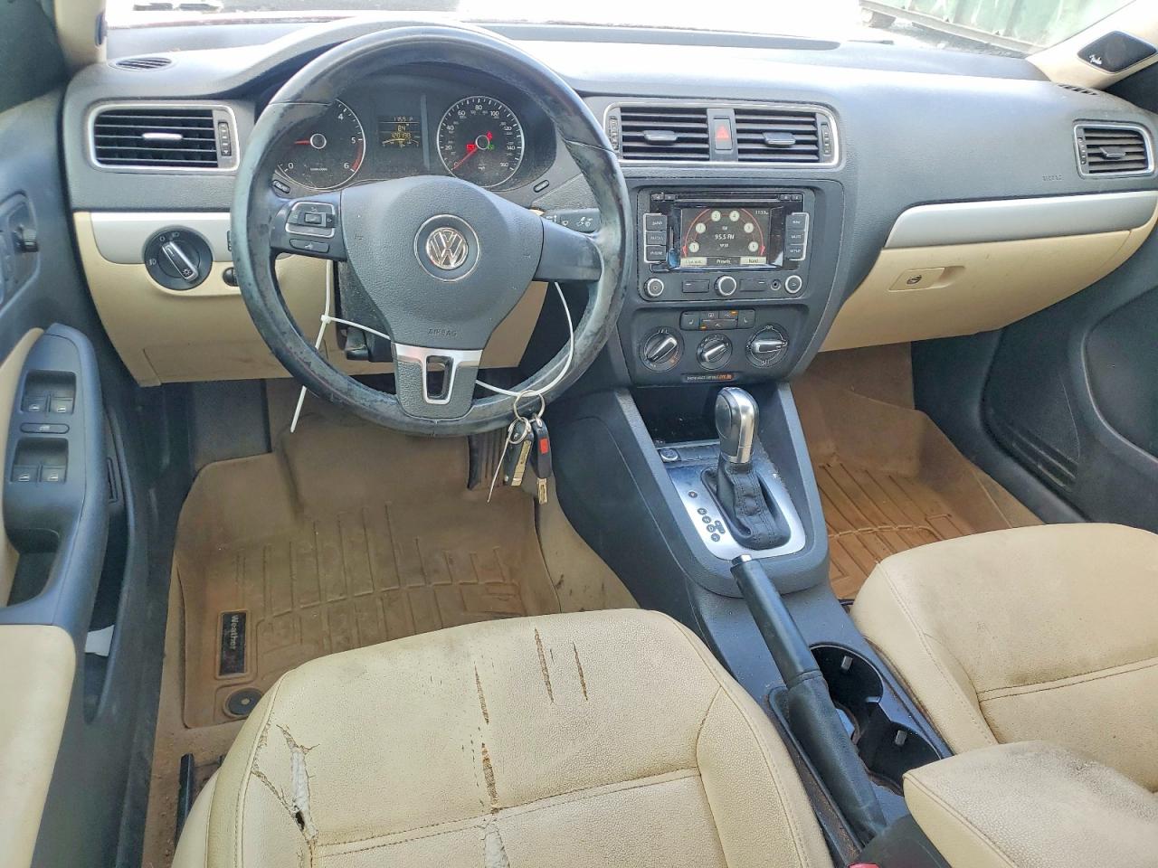 2012 VOLKSWAGEN JETTA