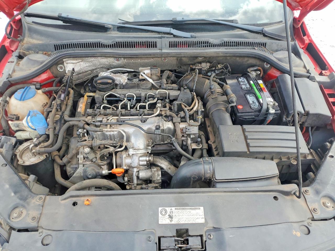 2012 VOLKSWAGEN JETTA
