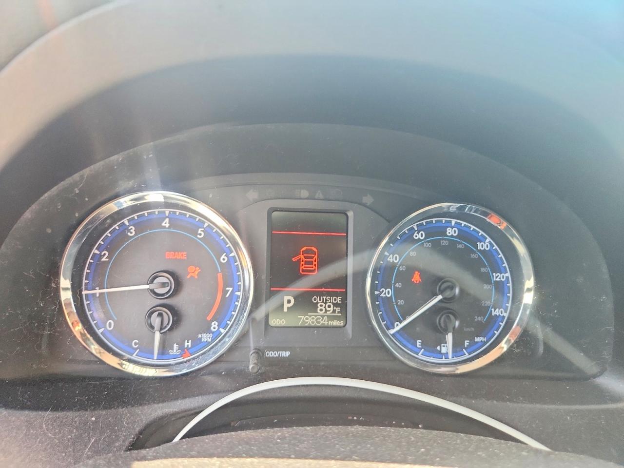 2018 TOYOTA COROLLA