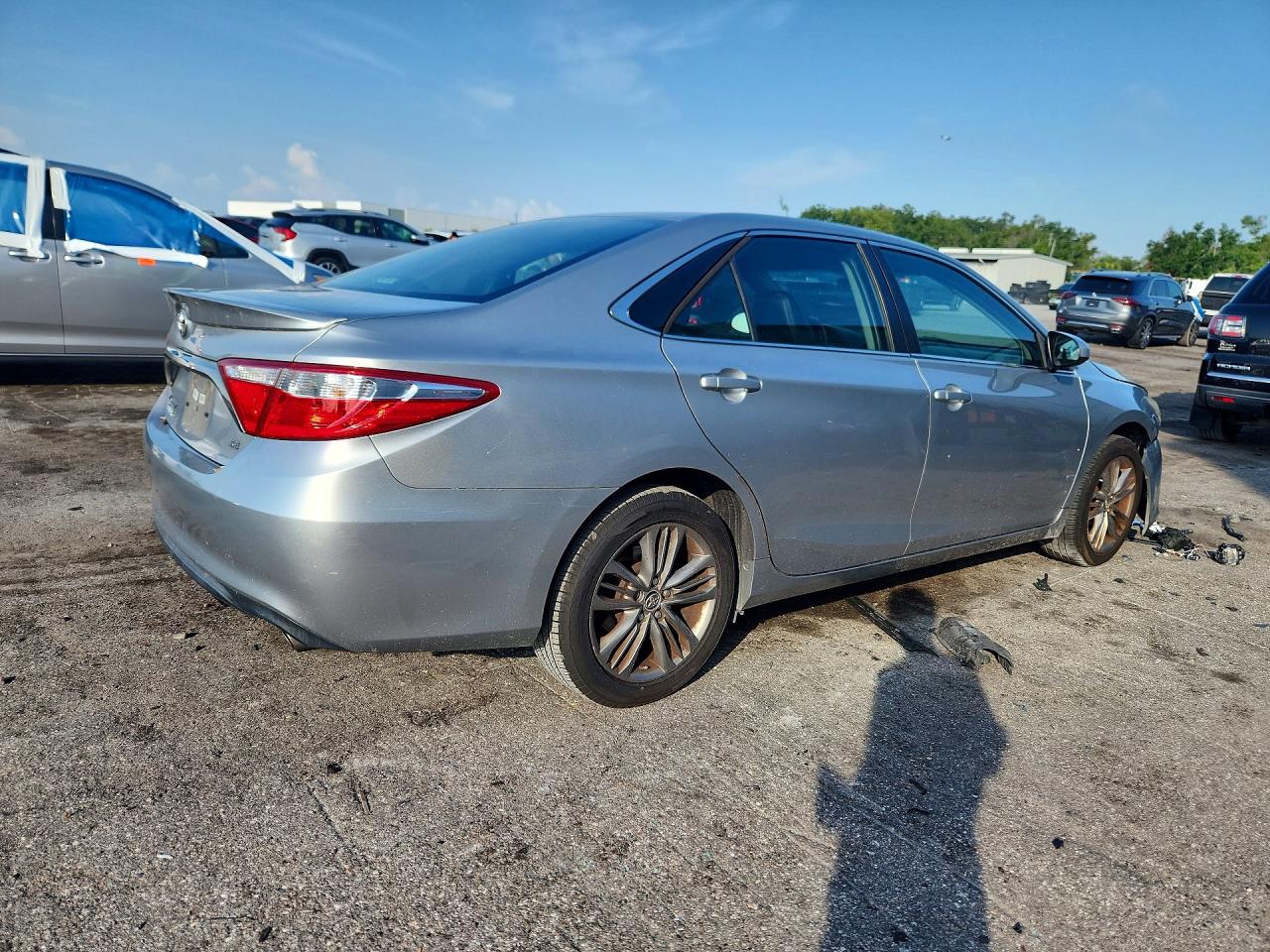 2015 TOYOTA CAMRY