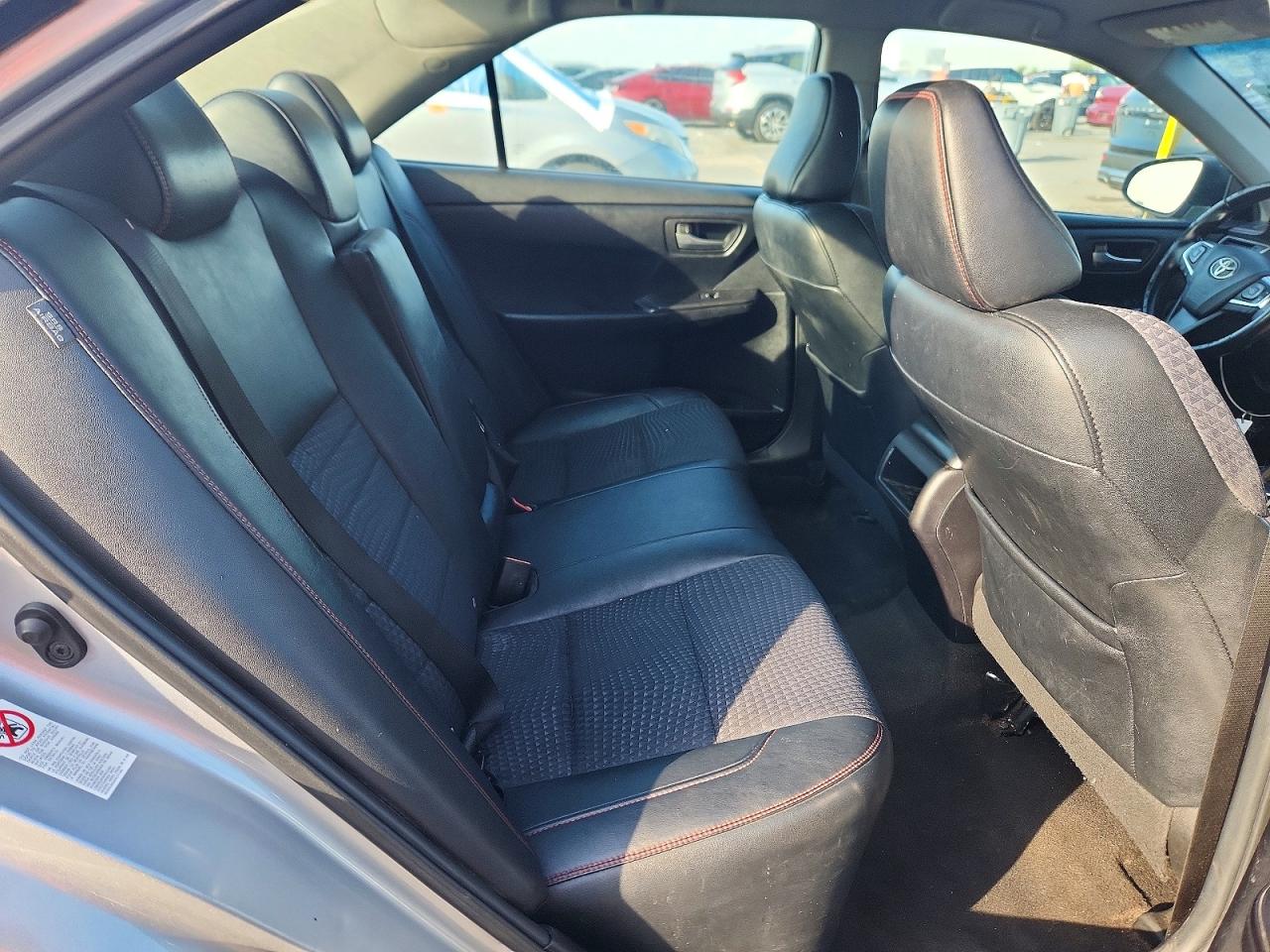 2015 TOYOTA CAMRY