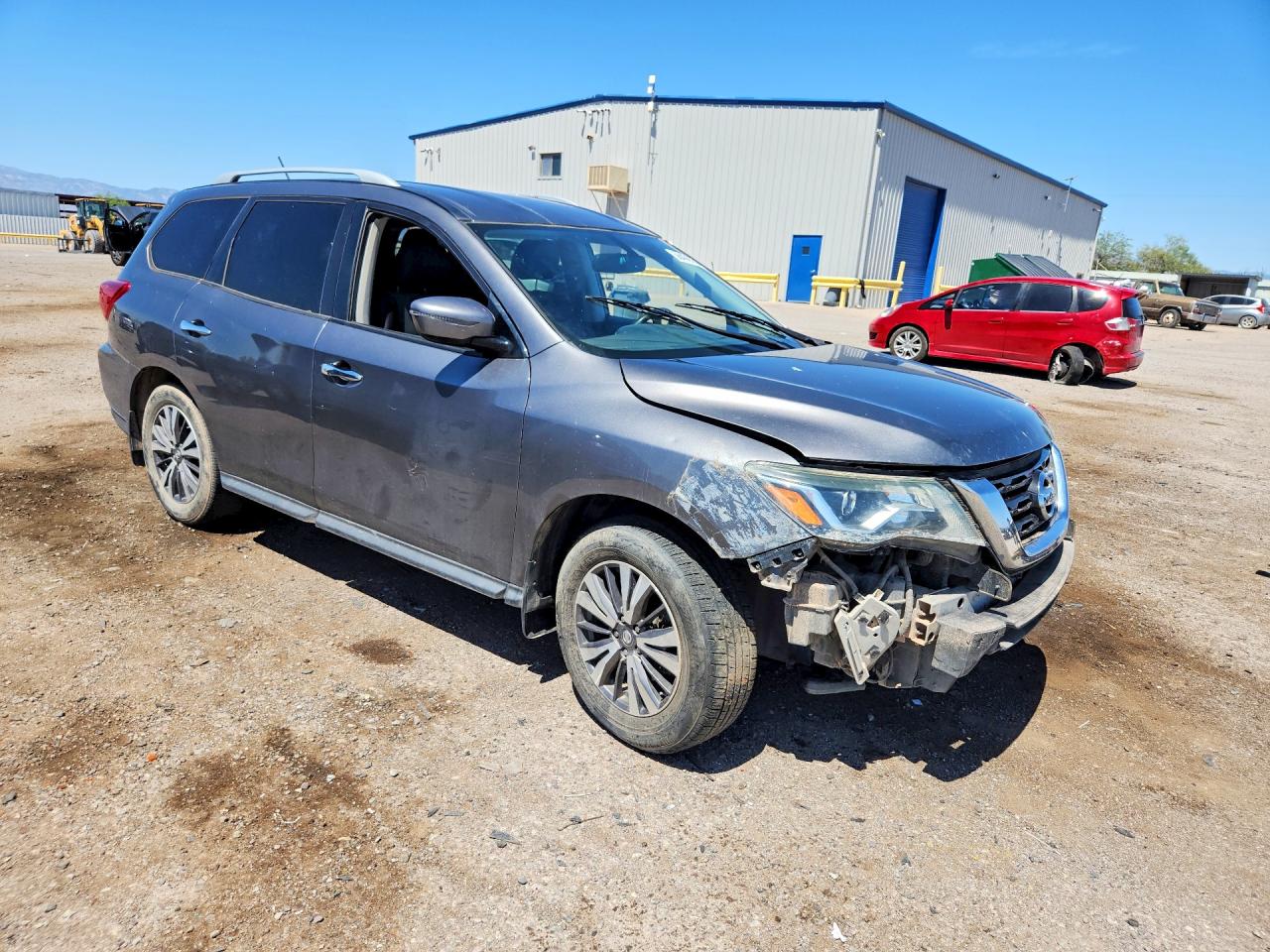 2017 NISSAN PATHFINDER