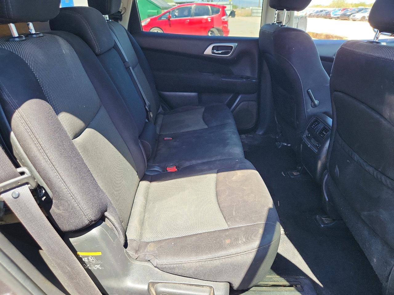 2017 NISSAN PATHFINDER