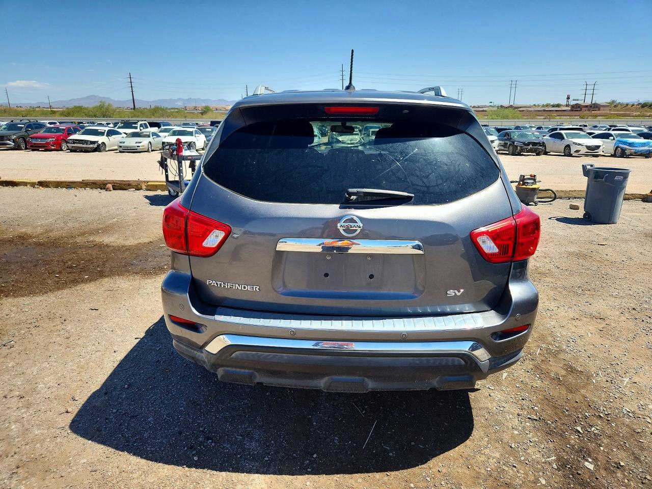 2017 NISSAN PATHFINDER