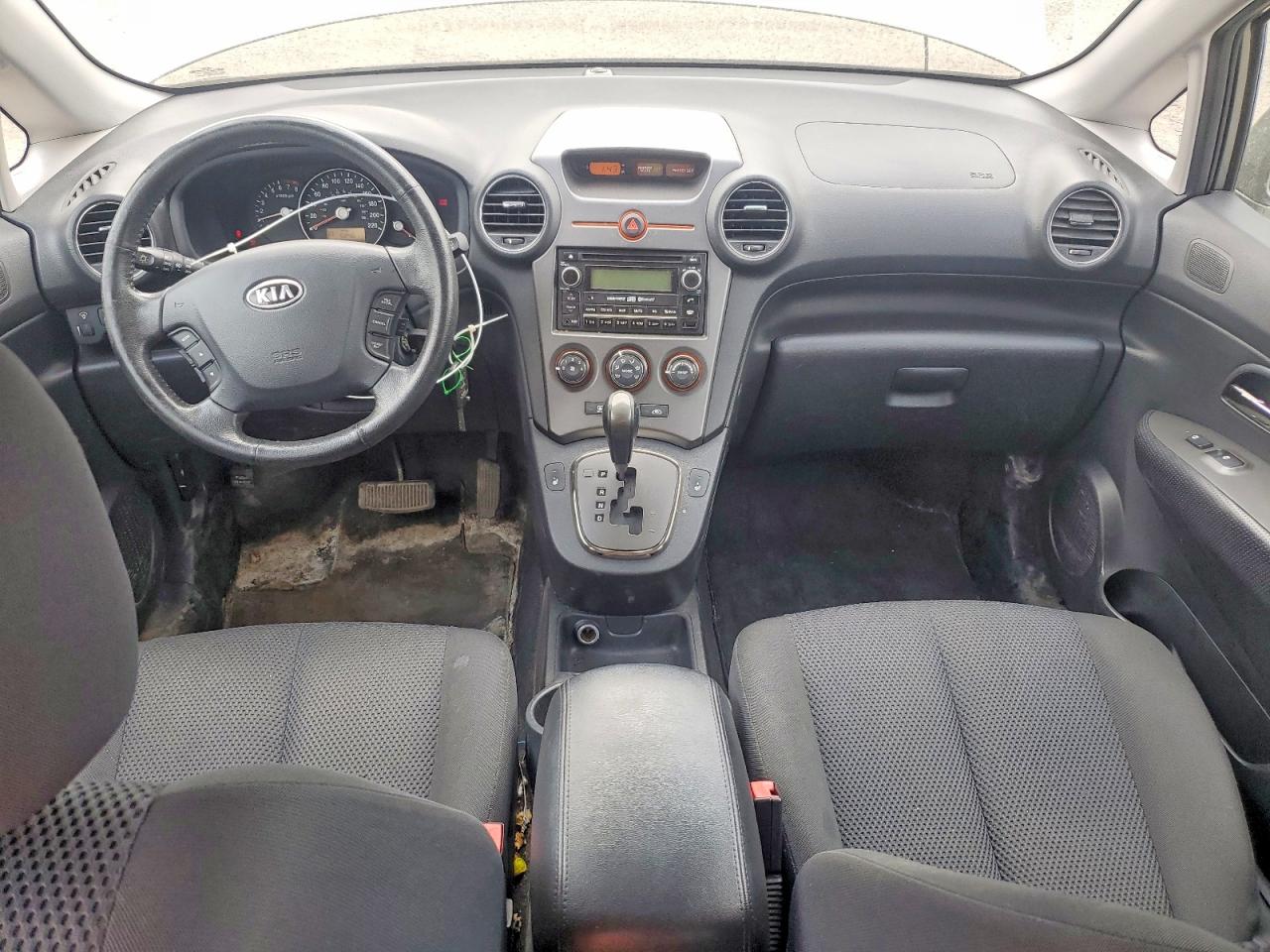 2012 KIA RONDO