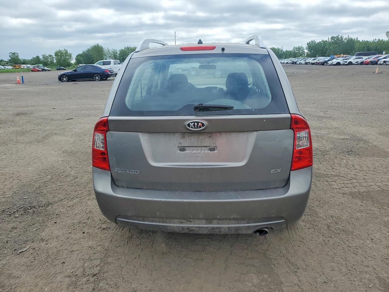 2012 KIA RONDO