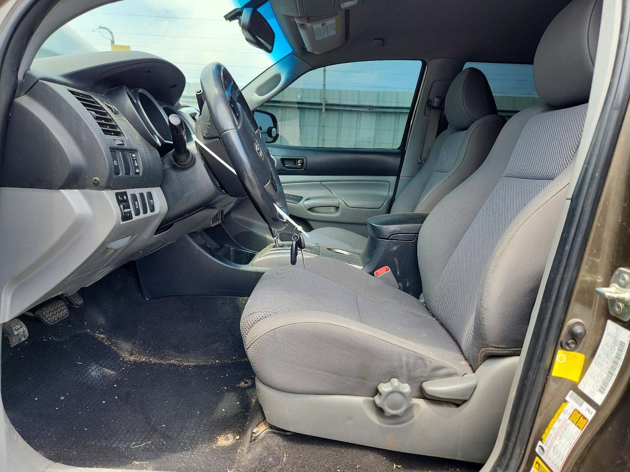2013 TOYOTA TACOMA