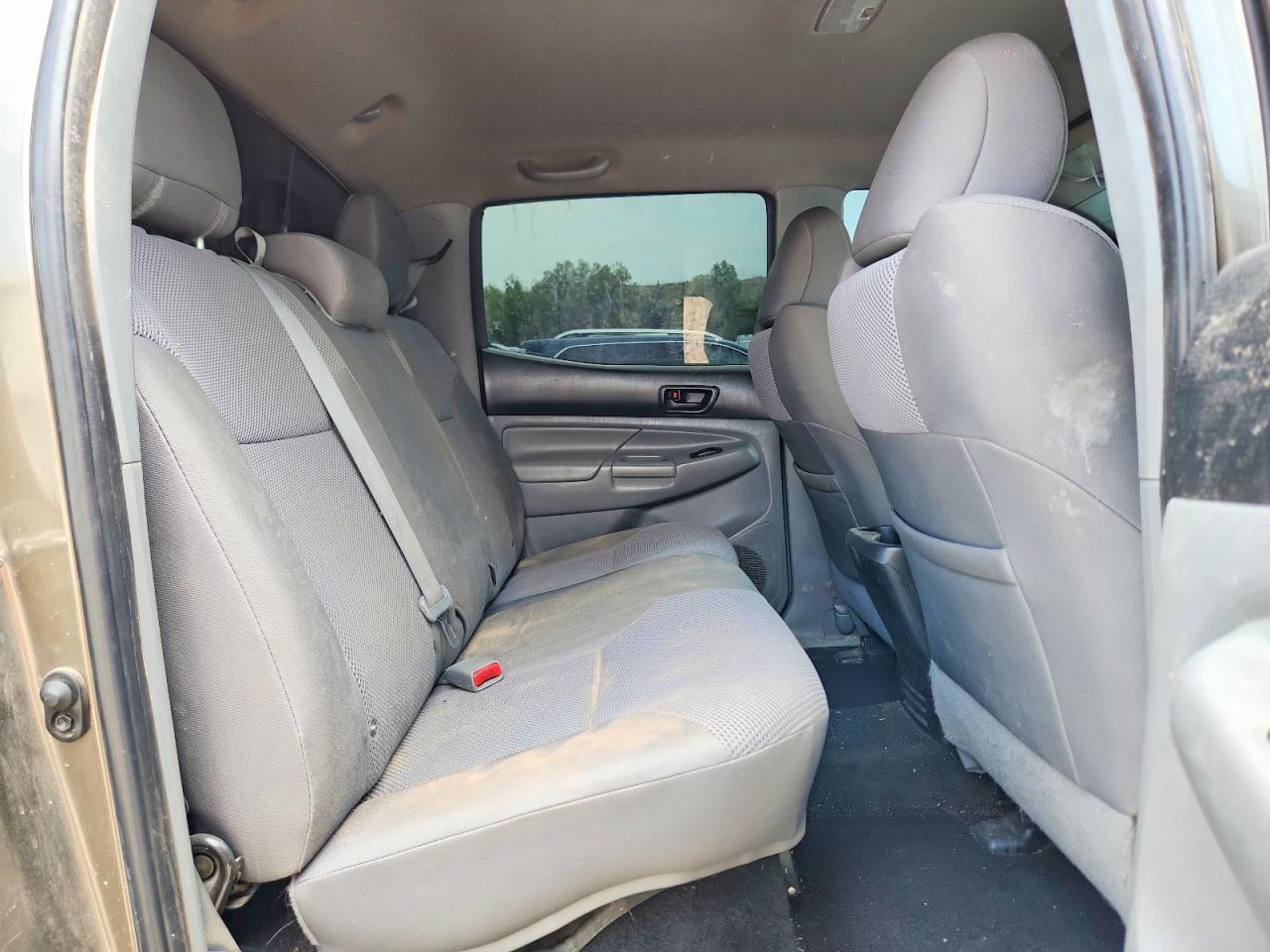 2013 TOYOTA TACOMA