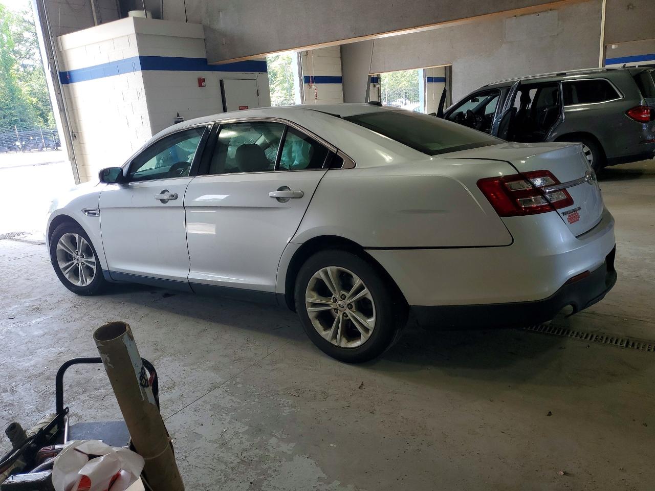2017 FORD TAURUS