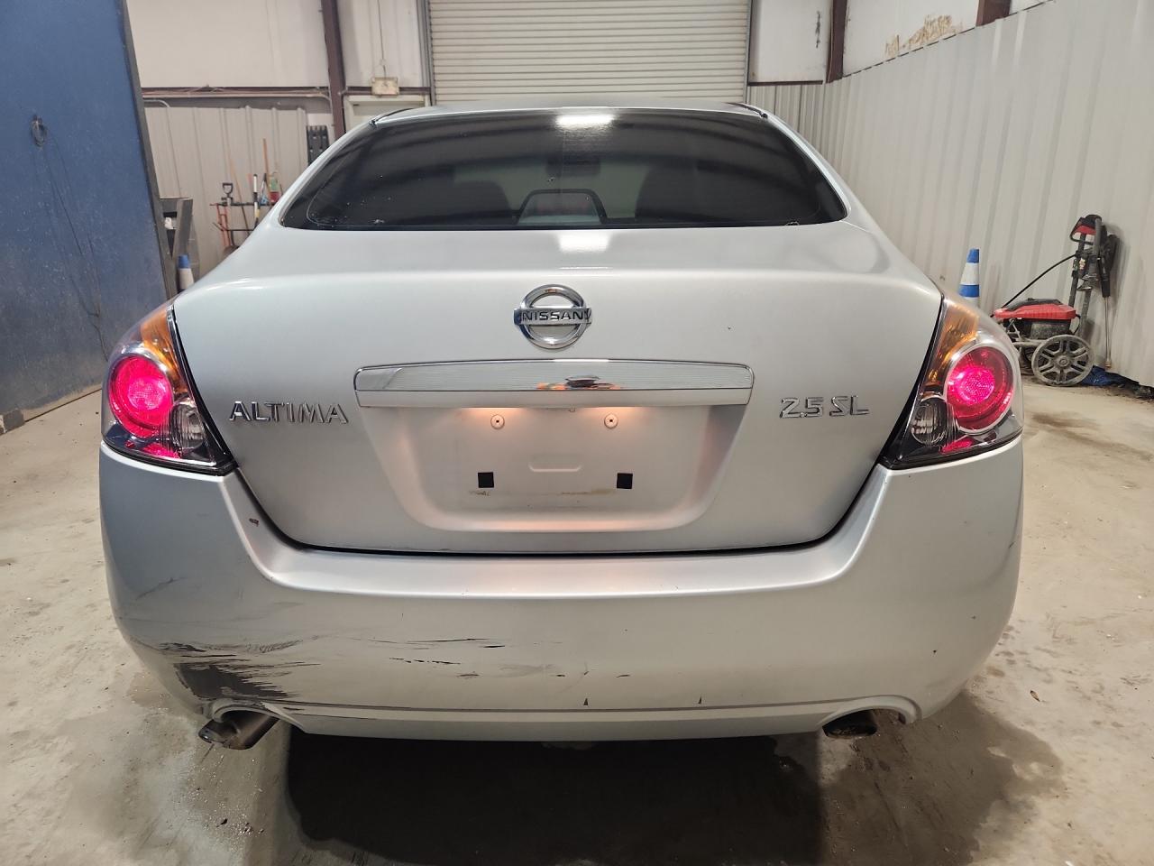 2009 NISSAN ALTIMA