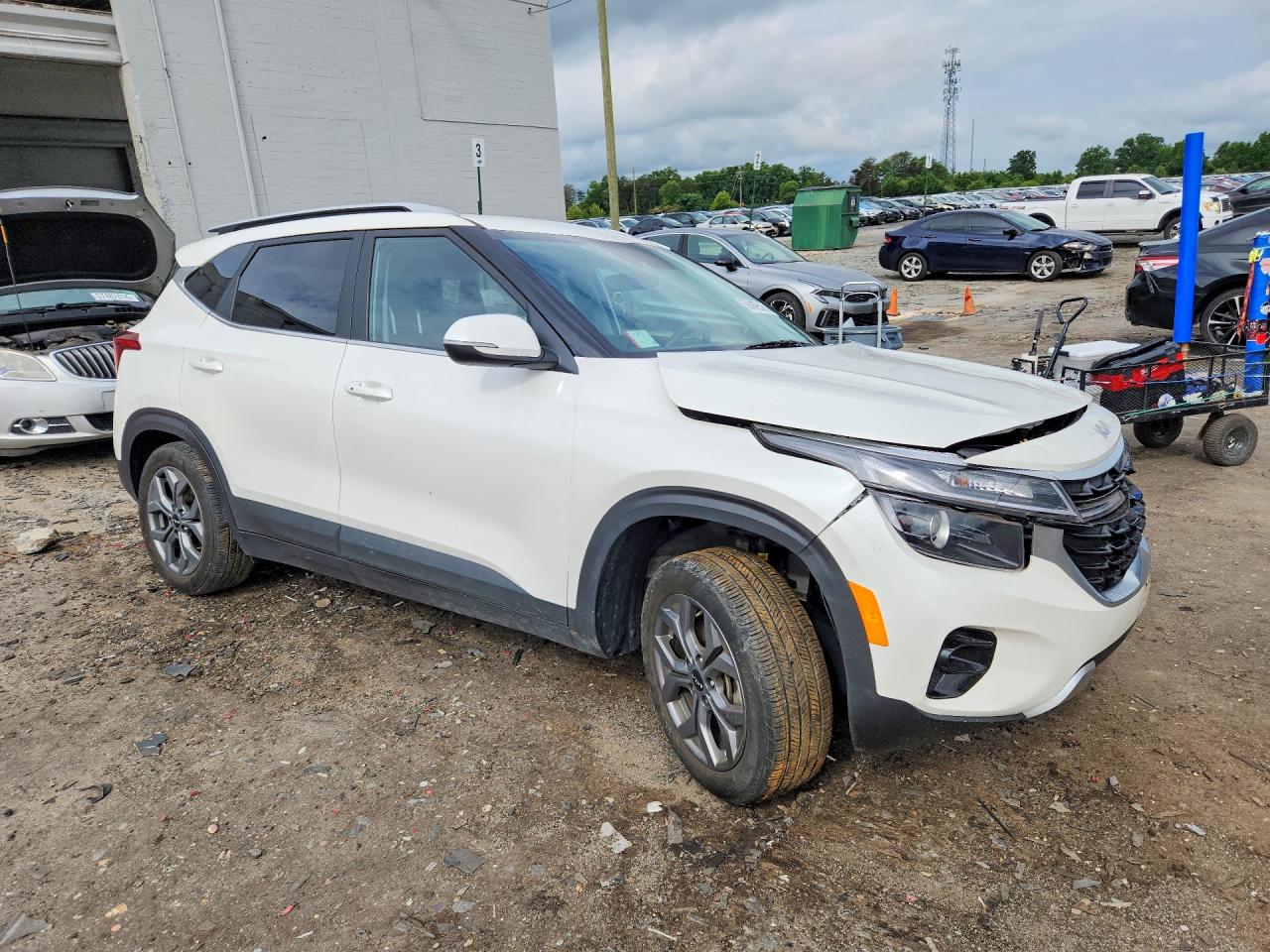2024 KIA SELTOS