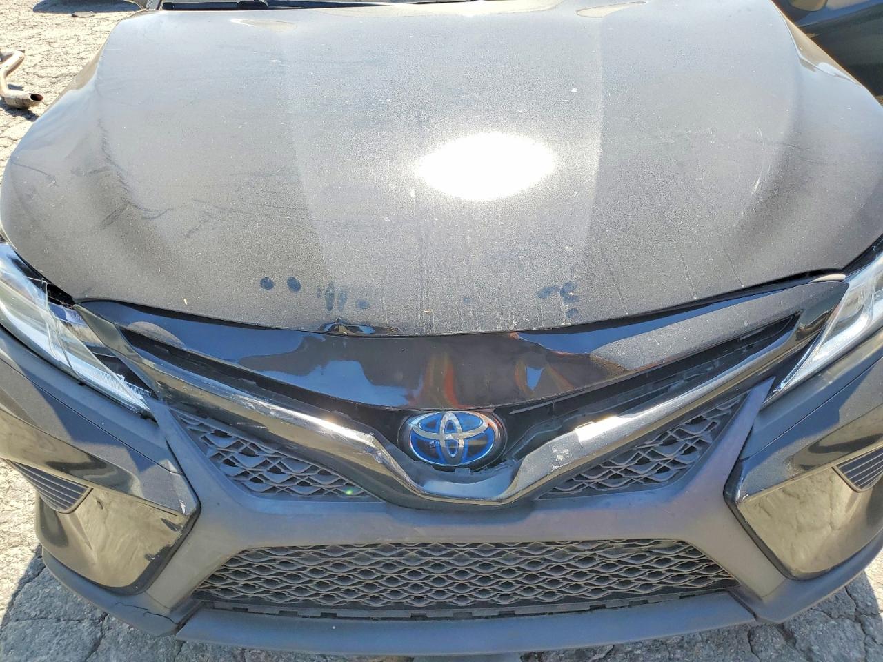 2019 TOYOTA CAMRY