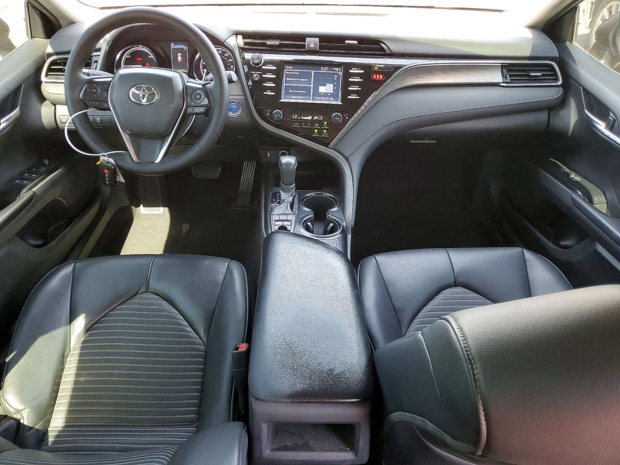 2019 TOYOTA CAMRY